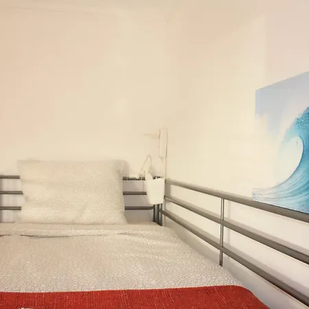 Surf Riders & Co Surf Camp Moinhos Hostel *