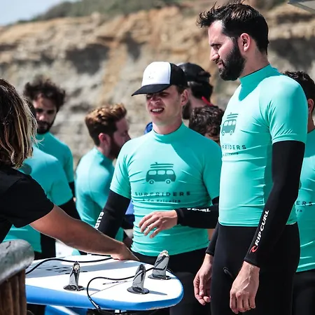 Surf Riders & Co Surf Camp Moinhos