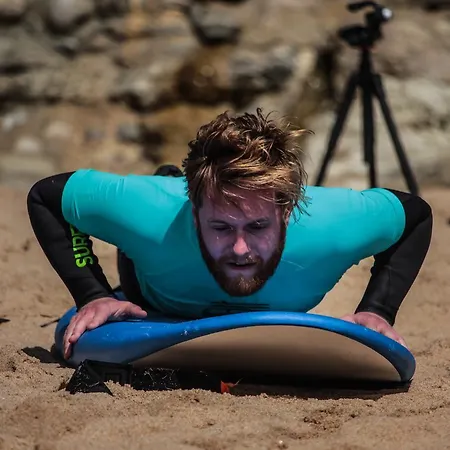 Hostel Surf Riders & Co Surf Camp Moinhos