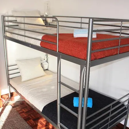 Surf Riders & Co Surf Camp Moinhos Hostel