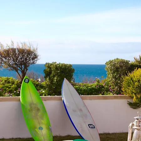 Surf Riders & Co Surf Camp Moinhos Хостел *