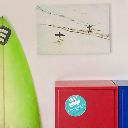 Surf Riders & Co Surf Camp Moinhos Хостел Эрисейра
